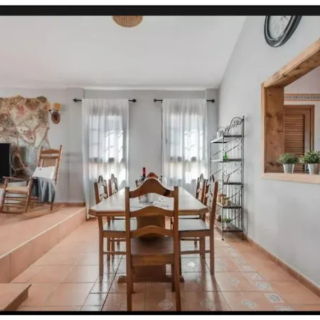 Maria Granadilla De Abona